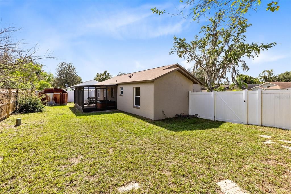 For Sale: $349,900 (3 beds, 2 baths, 1126 Square Feet)