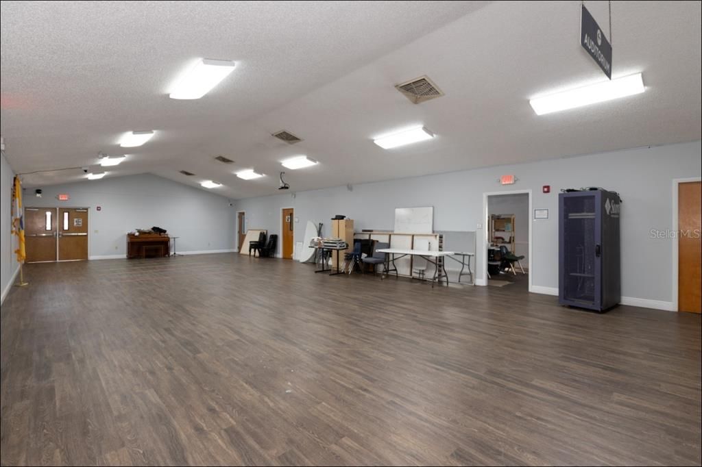 Hall 2 ±1,400 sq/ft with 4 more classrooms on the right side