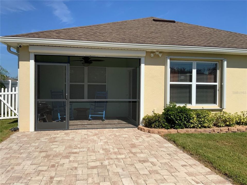 Note Hurricane Shutters for Patio and Window