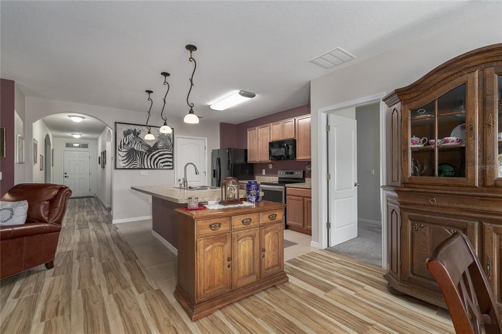 Kitchen with Island