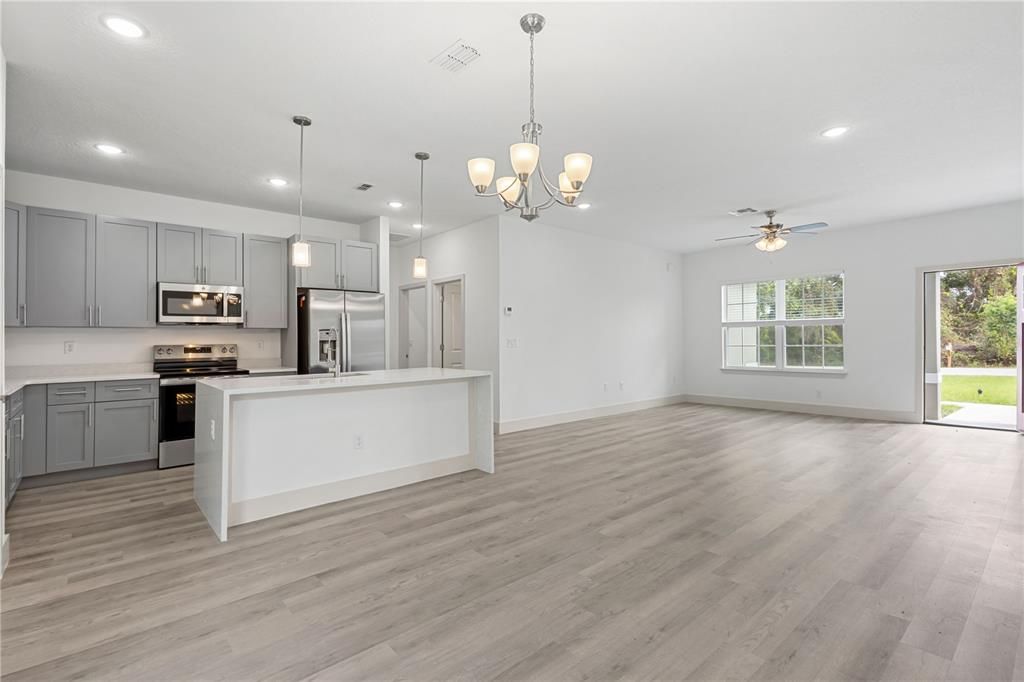 Active With Contract: $284,000 (4 beds, 2 baths, 1679 Square Feet)