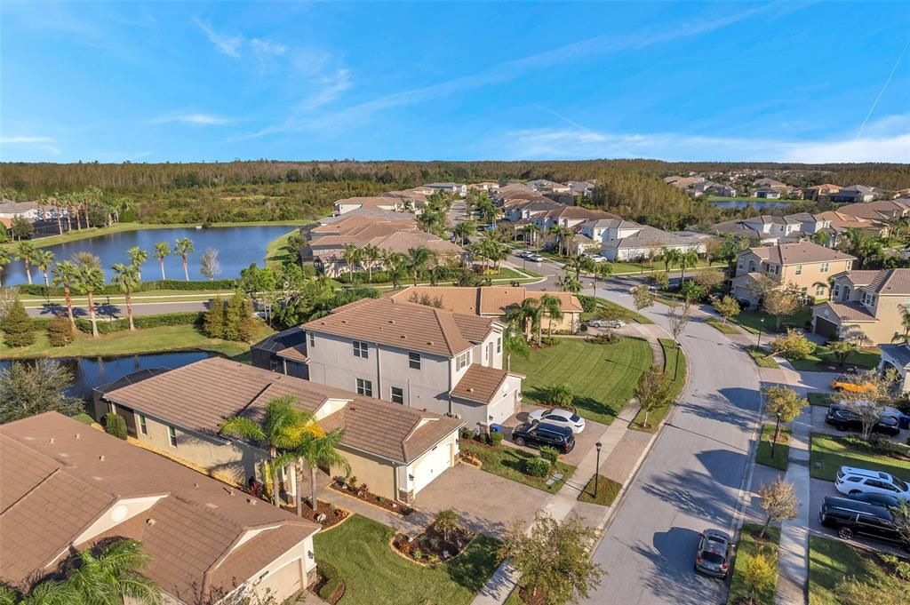 For Sale: $725,000 (3 beds, 2 baths, 2072 Square Feet)