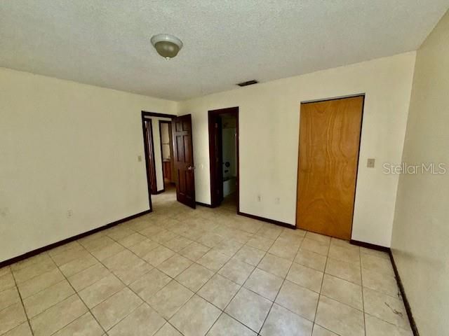 For Rent: $1,200 (2 beds, 2 baths, 949.5 Square Feet)