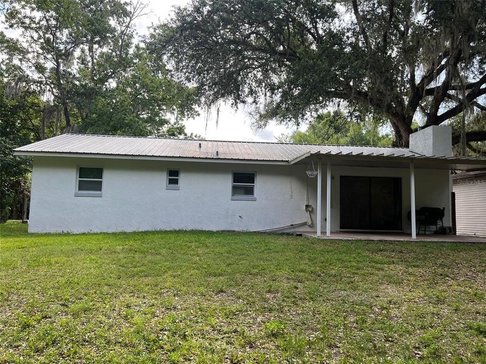 Rear of Home Closeup