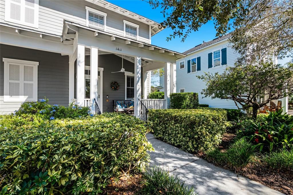 For Sale: $650,000 (3 beds, 3 baths, 1937 Square Feet)