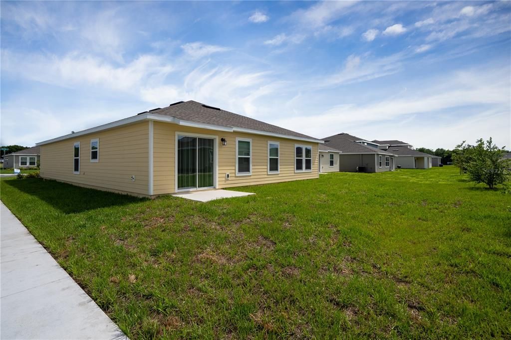 For Sale: $403,300 (4 beds, 2 baths, 2334 Square Feet)