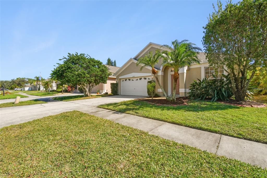 For Sale: $510,000 (3 beds, 2 baths, 1610 Square Feet)