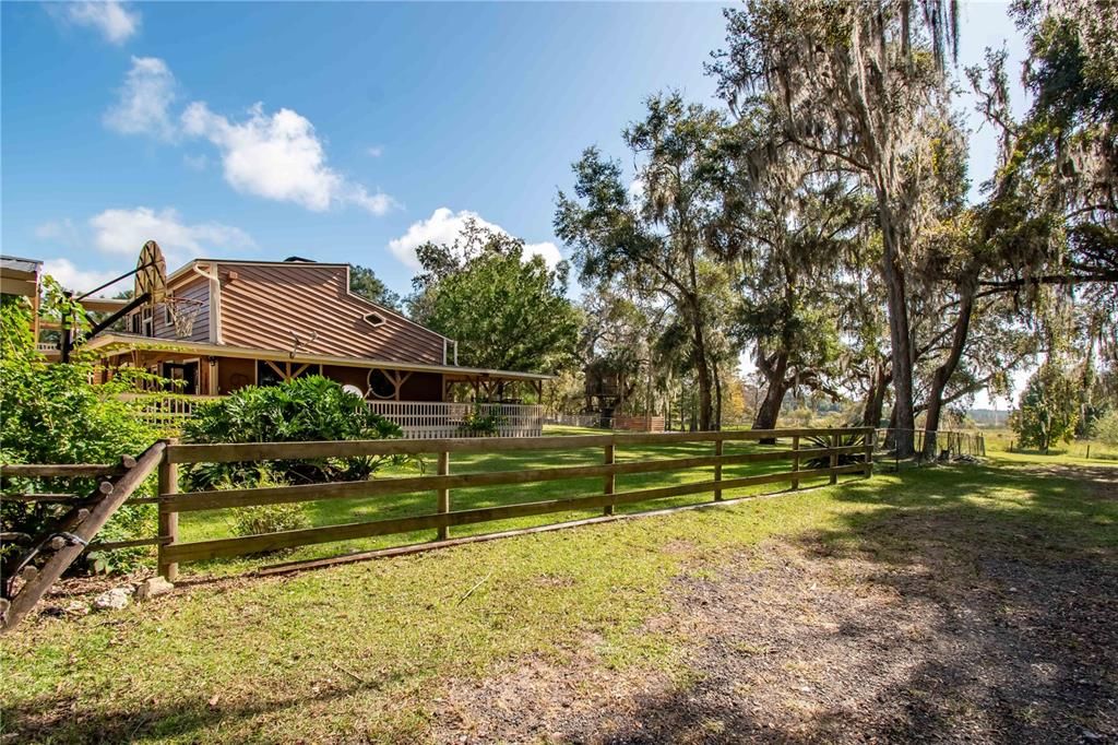 For Sale: $1,300,000 (4 beds, 2 baths, 2000 Square Feet)