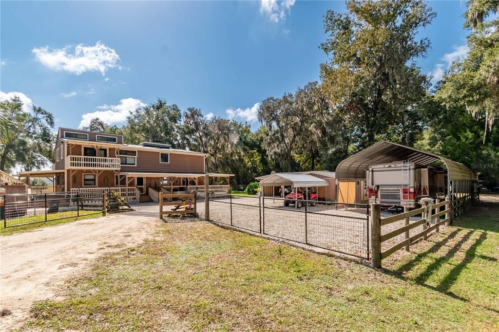 For Sale: $1,300,000 (4 beds, 2 baths, 2000 Square Feet)