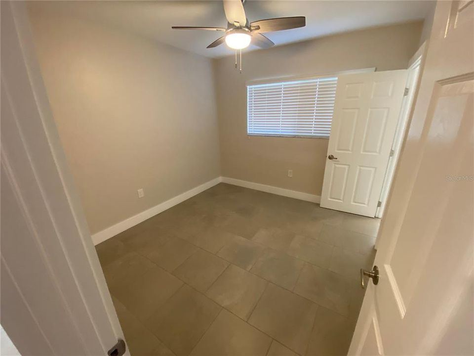 For Rent: $1,800 (3 beds, 1 baths, 1315 Square Feet)