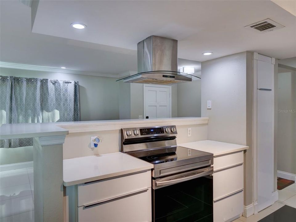 For Sale: $399,900 (3 beds, 2 baths, 1527 Square Feet)