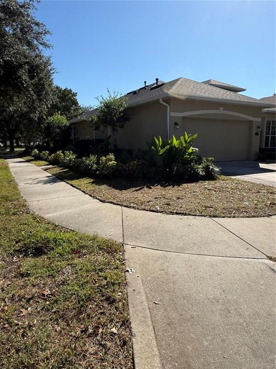 For Sale: $369,900 (3 beds, 2 baths, 1684 Square Feet)