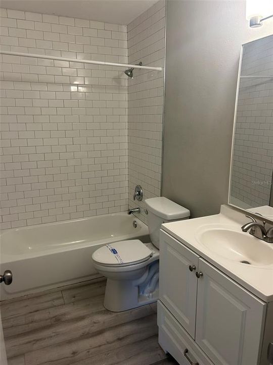 For Rent: $1,995 (2 beds, 1 baths, 1916 Square Feet)