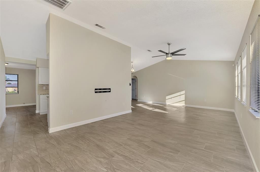 For Sale: $439,000 (3 beds, 2 baths, 1568 Square Feet)