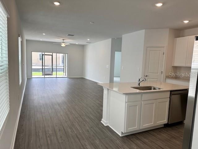 Kitchen Family Room Combo