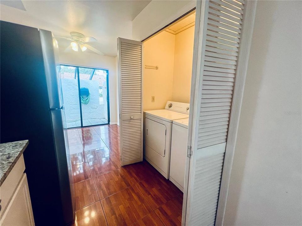 En Venta: $298,000 (3 camas, 2 baños, 1698 Pies cuadrados)