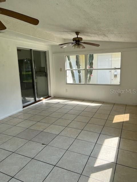 For Rent: $2,450 (3 beds, 2 baths, 1364 Square Feet)