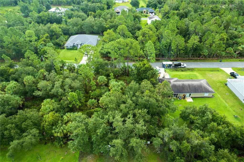 На продажу: $34,900 (0.24 acres)