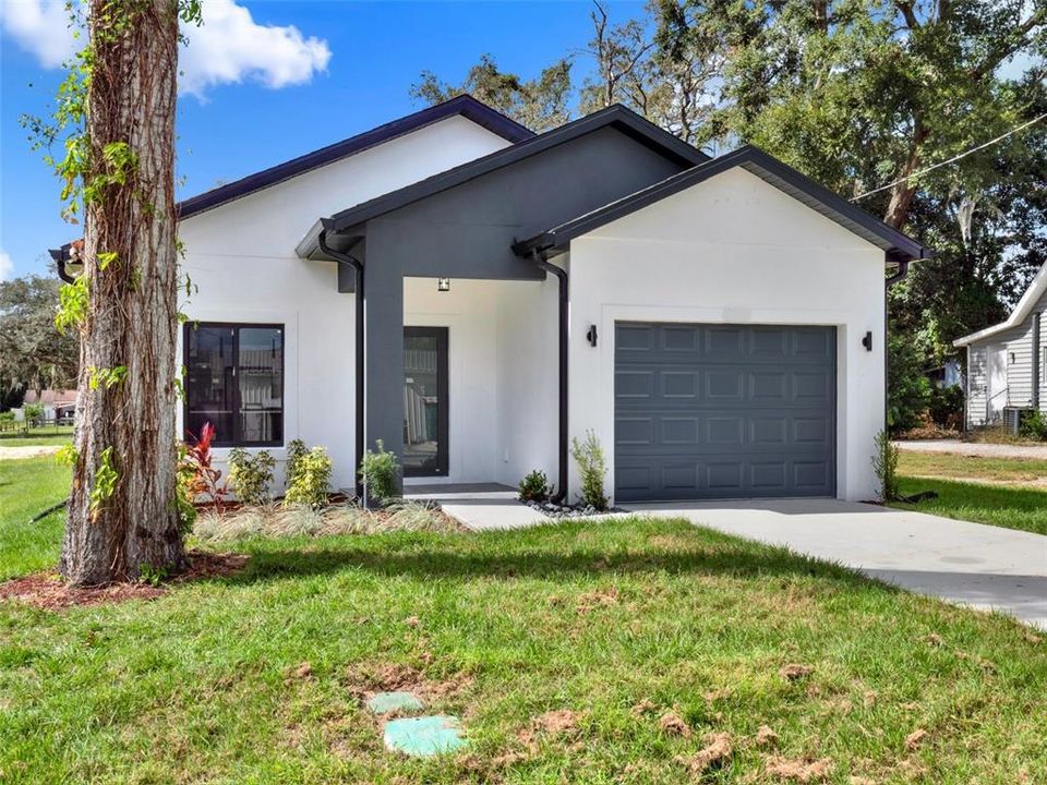 For Sale: $396,000 (3 beds, 2 baths, 1496 Square Feet)