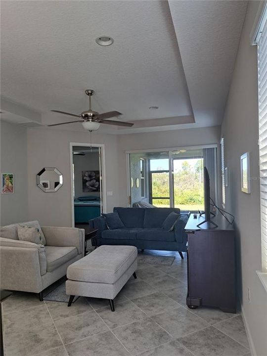 For Sale: $365,000 (2 beds, 2 baths, 1512 Square Feet)