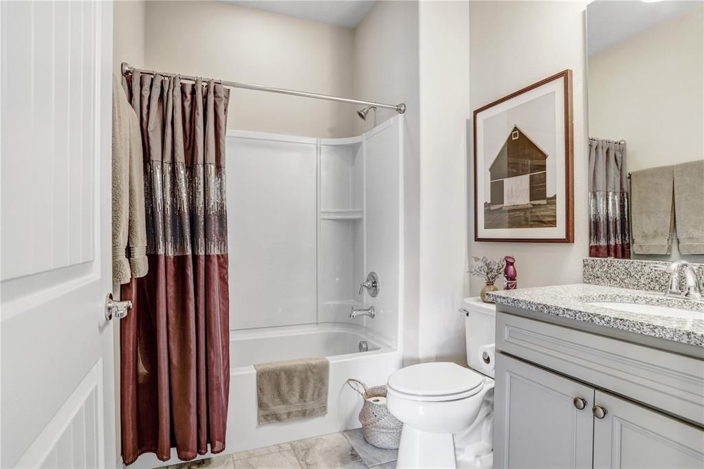 For Sale: $359,900 (2 beds, 2 baths, 1495 Square Feet)