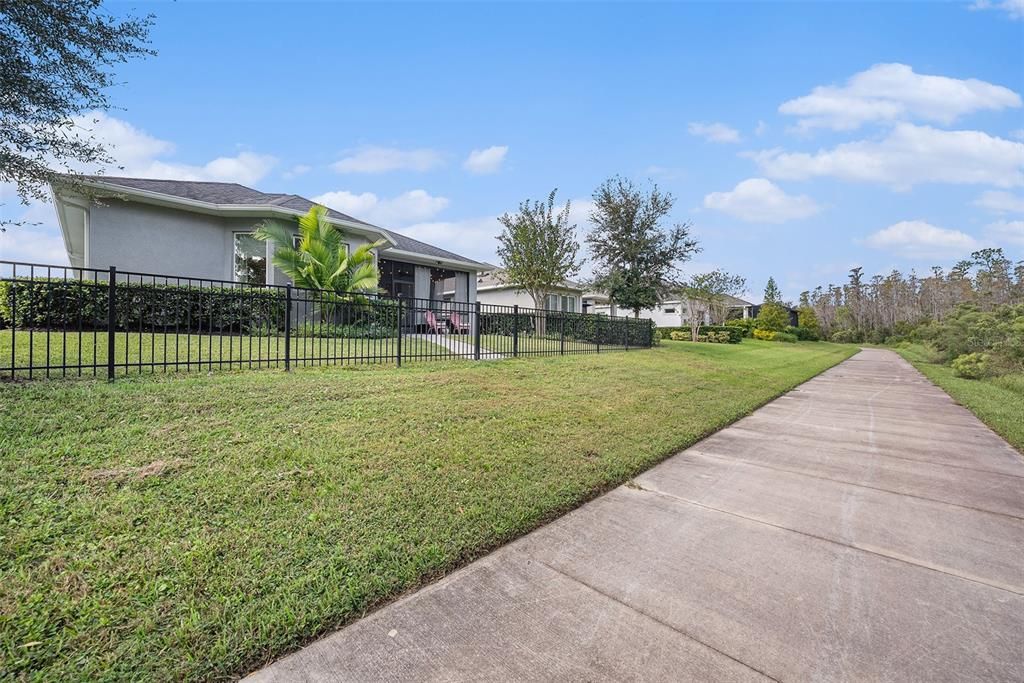 Active With Contract: $650,000 (3 beds, 2 baths, 2200 Square Feet)