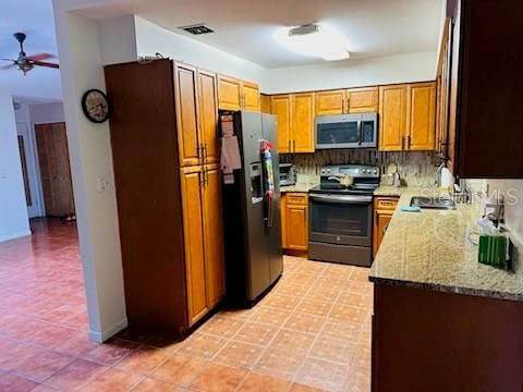 En Venta: $390,000 (3 camas, 2 baños, 1440 Pies cuadrados)