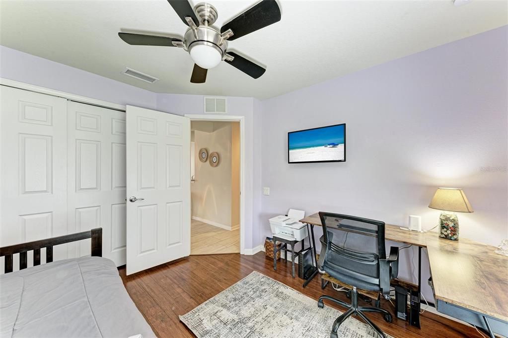 For Sale: $365,000 (3 beds, 2 baths, 1465 Square Feet)