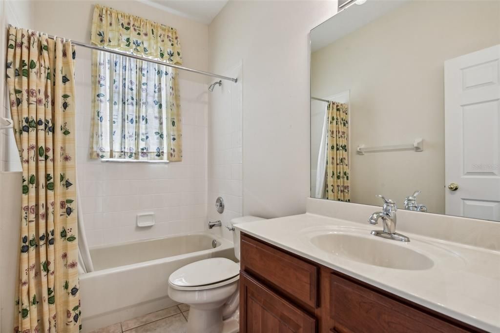 2nd/Guest Bathroom