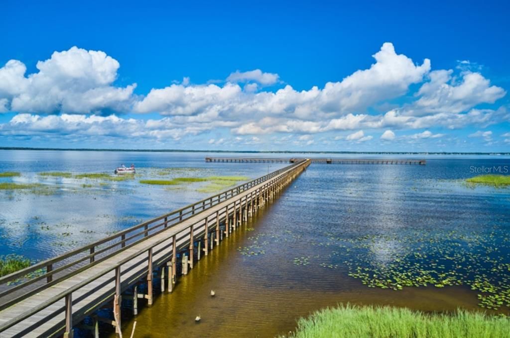 longest freshwater pier in the state of Florida!