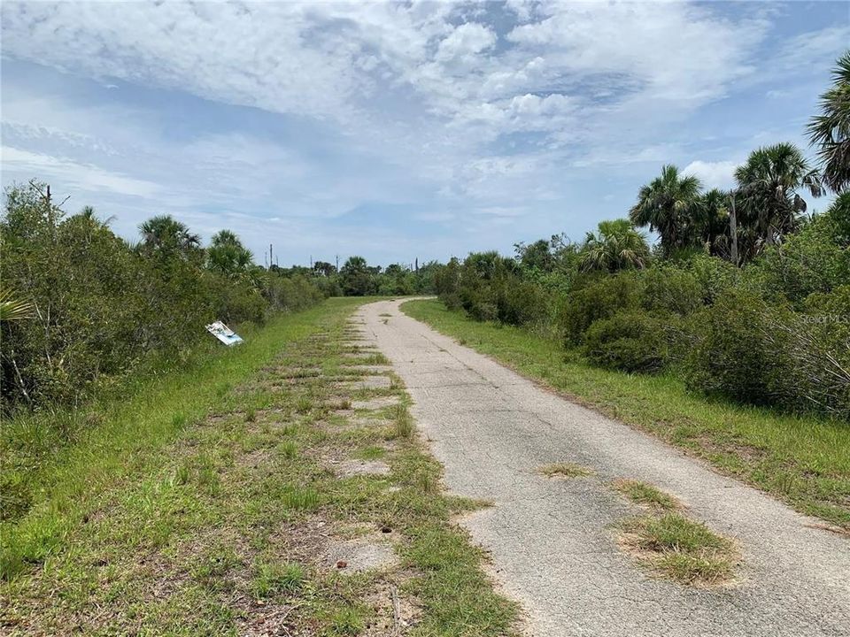 En Venta: $17,000 (0.23 acres)