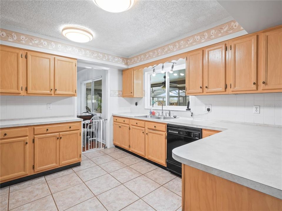 241 7th St- Kitchen