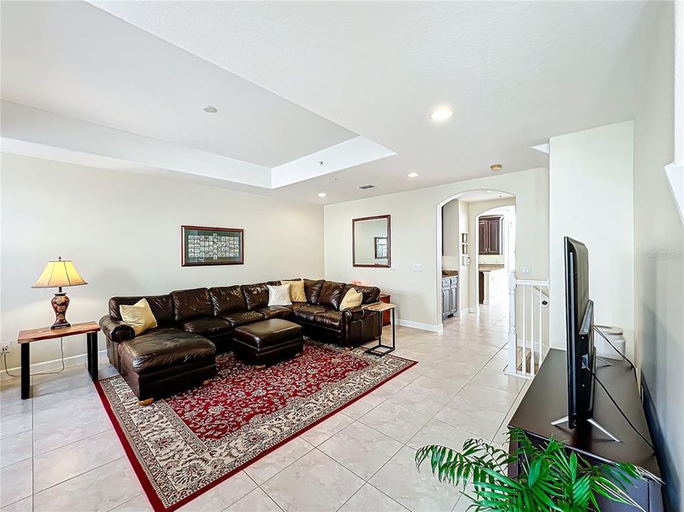 For Sale: $449,000 (3 beds, 3 baths, 2295 Square Feet)