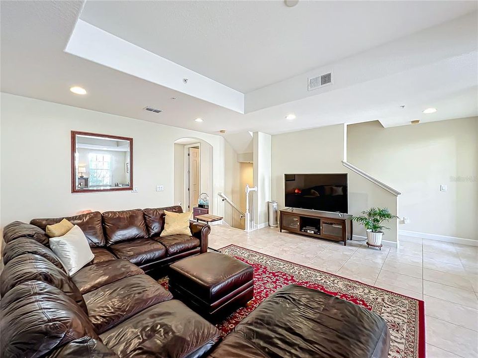 For Sale: $449,000 (3 beds, 3 baths, 2295 Square Feet)