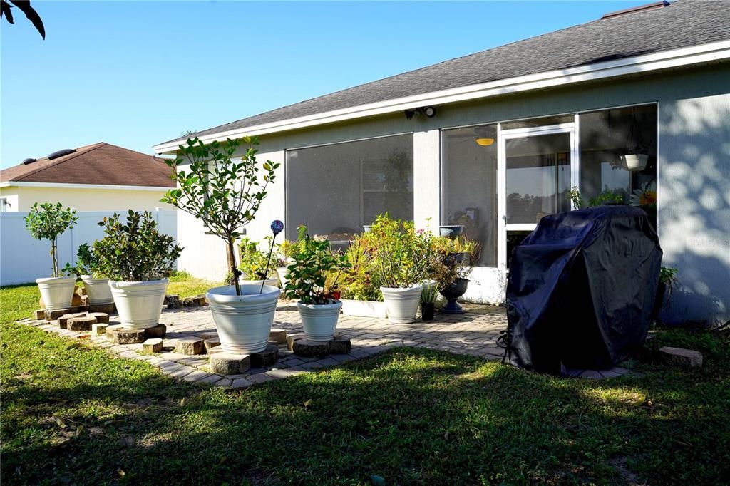 For Sale: $340,000 (4 beds, 2 baths, 1742 Square Feet)