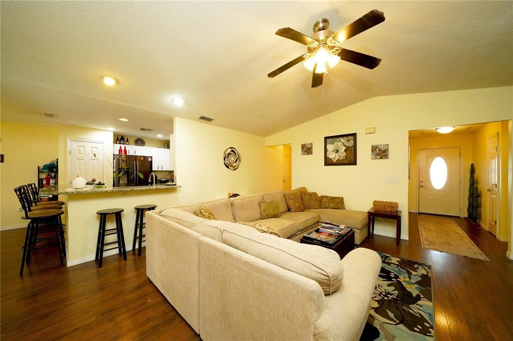 For Sale: $340,000 (4 beds, 2 baths, 1742 Square Feet)