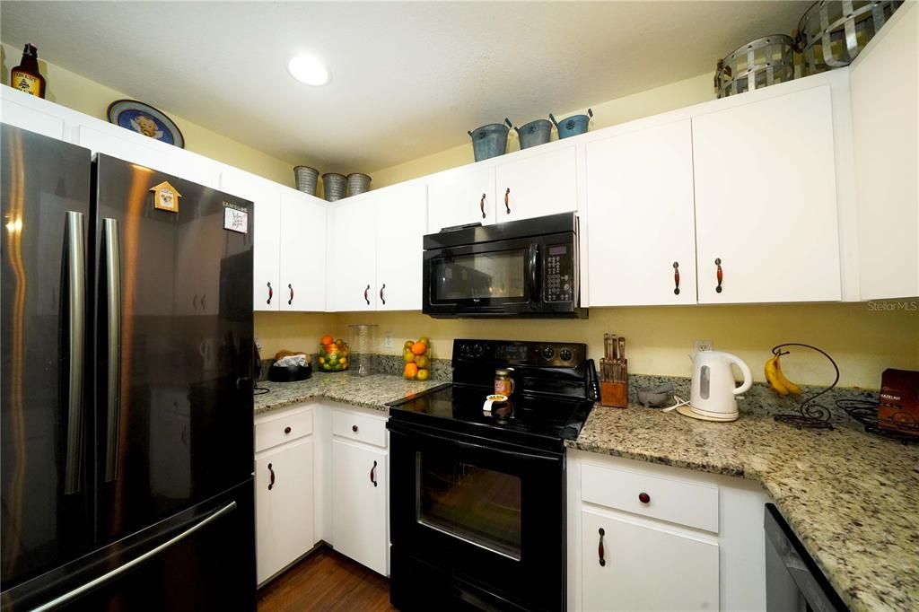 For Sale: $340,000 (4 beds, 2 baths, 1742 Square Feet)