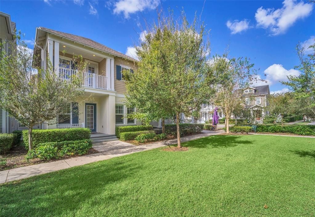 For Sale: $699,000 (3 beds, 2 baths, 1988 Square Feet)