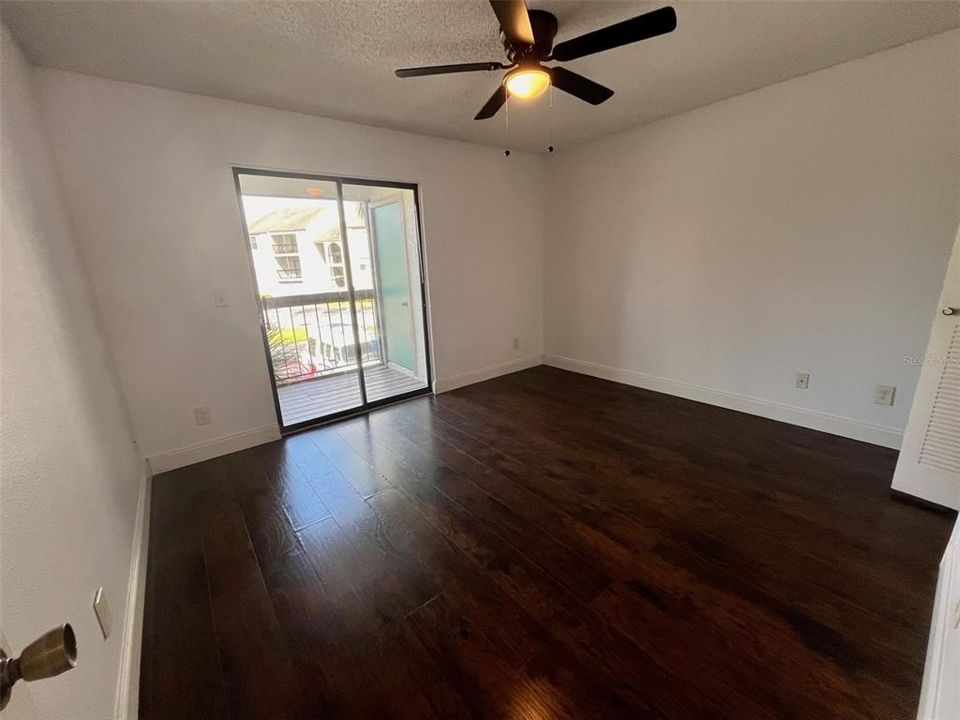 For Sale: $189,000 (2 beds, 2 baths, 1130 Square Feet)