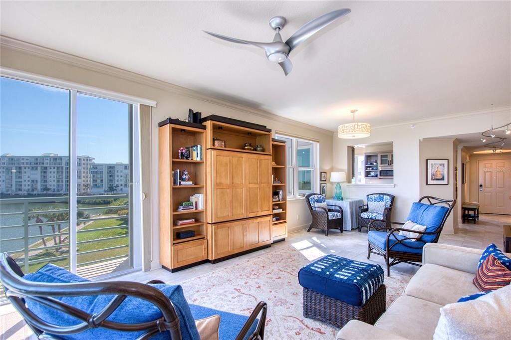 For Sale: $829,000 (2 beds, 2 baths, 1300 Square Feet)