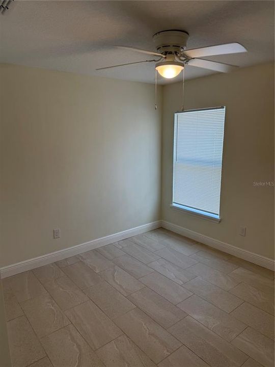 For Rent: $1,995 (3 beds, 2 baths, 1299 Square Feet)