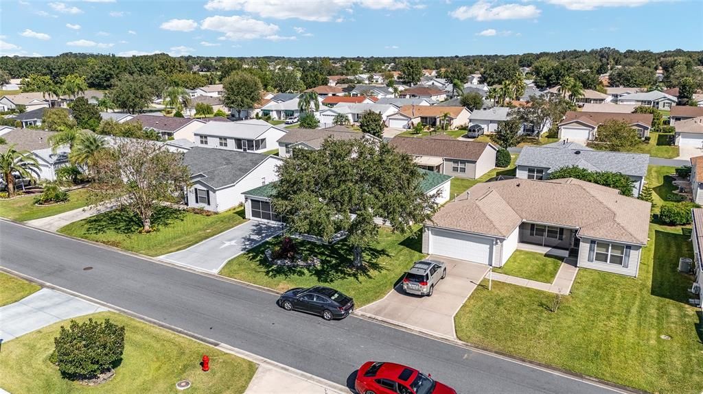 For Sale: $331,700 (3 beds, 2 baths, 1392 Square Feet)