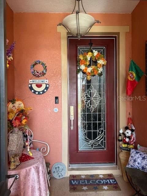 En Venta: $469,900 (3 camas, 2 baños, 1920 Pies cuadrados)