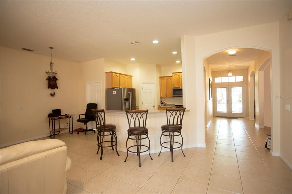 Kitchen Bar Area