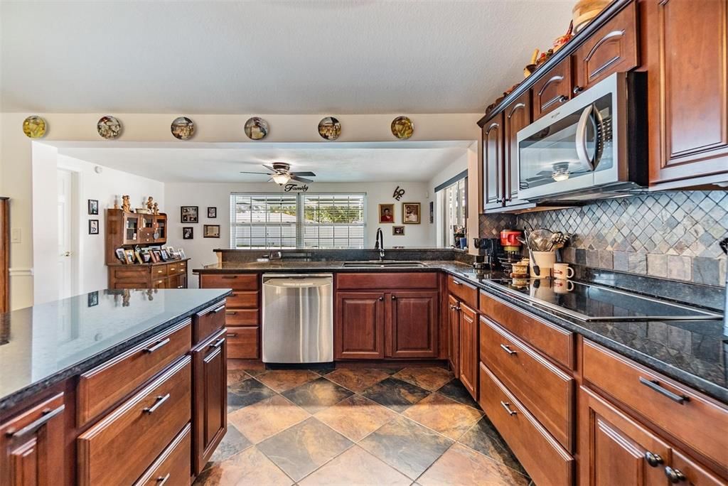 Kitchen looking toward back yard