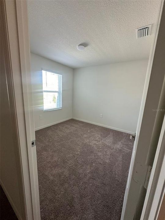 For Rent: $2,250 (3 beds, 2 baths, 1854 Square Feet)