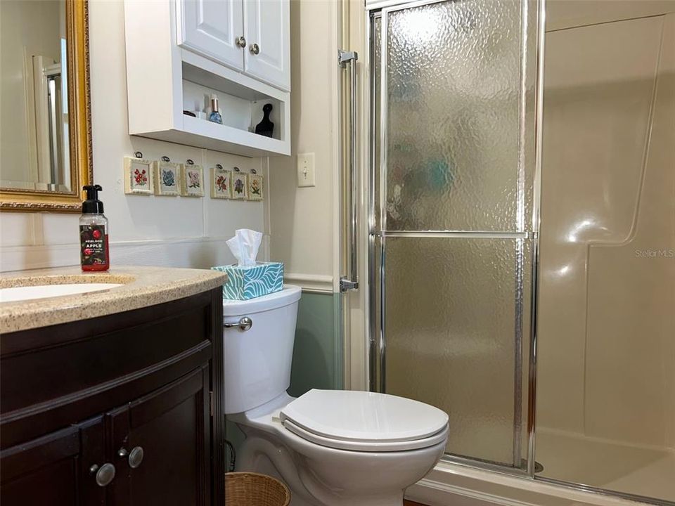 Active With Contract: $159,900 (2 beds, 2 baths, 1064 Square Feet)