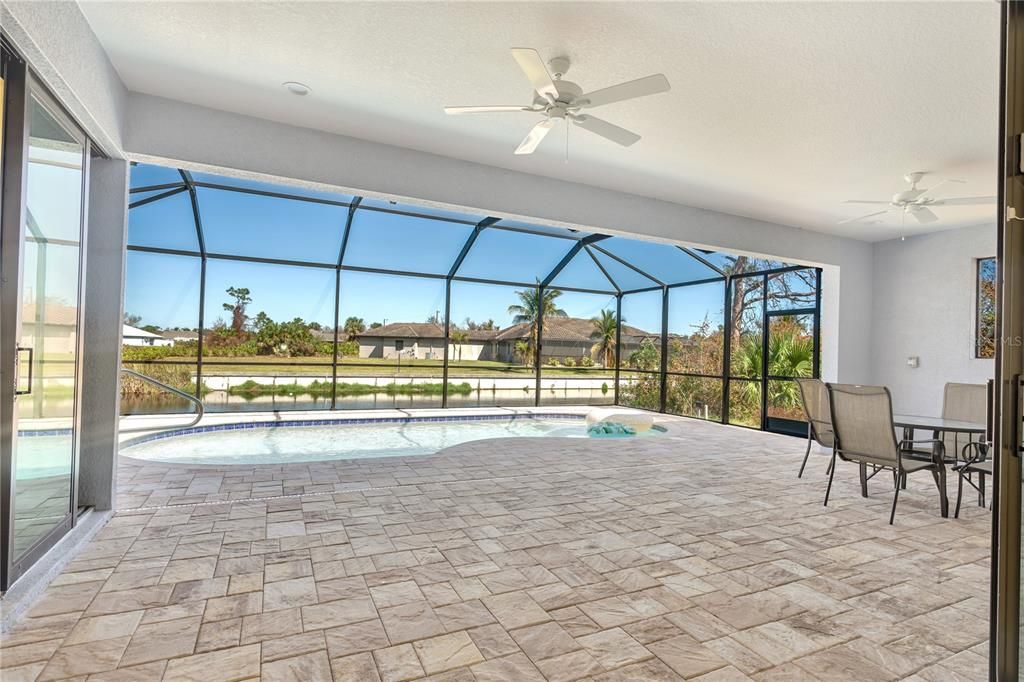 Large Fully Enclosed Lanai