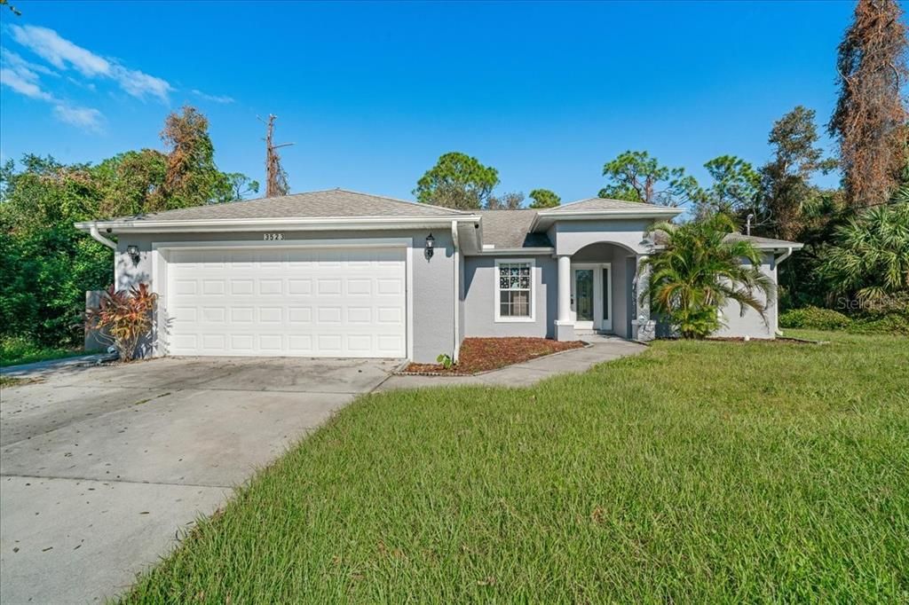 For Sale: $304,900 (3 beds, 2 baths, 1436 Square Feet)