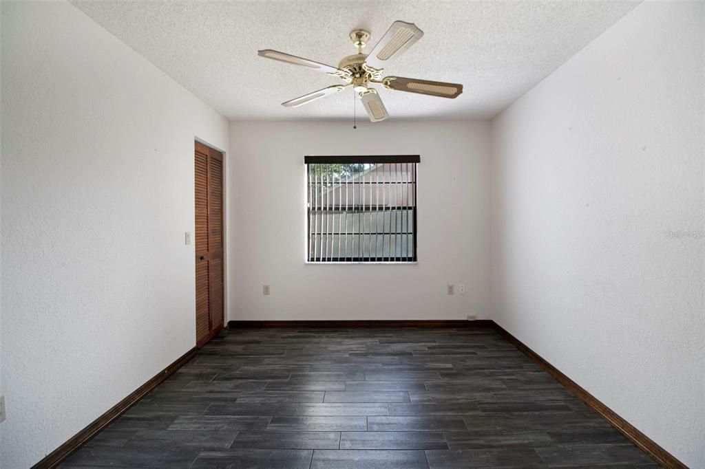 For Sale: $379,900 (3 beds, 2 baths, 1904 Square Feet)